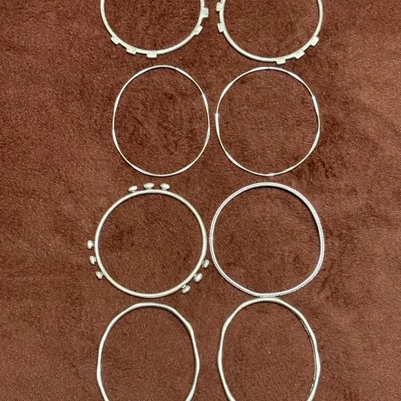 Eight Assorted Pattern Metal Bracelets Silver Women - Picture 13 of 16